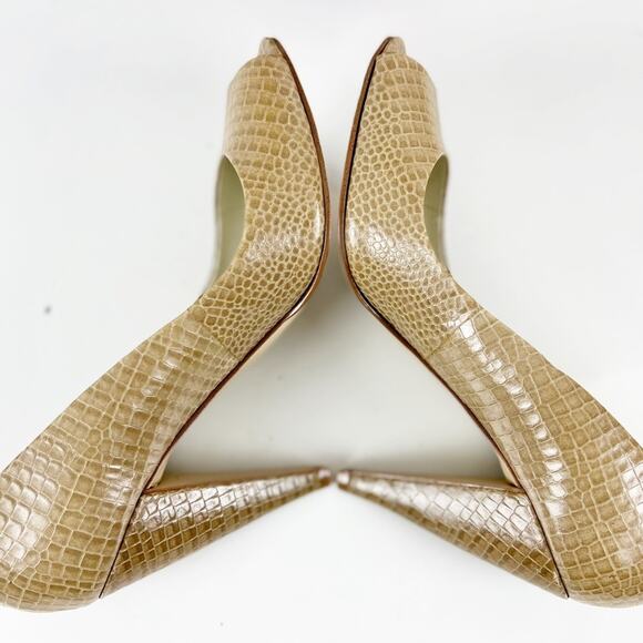Nine West NWOT Leather Pumps in Ivory Croco - Picture 8 of 9